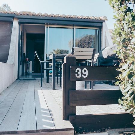 Village Naturiste Villa 2/4 Pers Avec Terrasse Agde Buitenkant foto